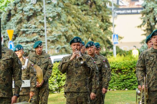 Wojewódzkie Obchody Dnia Walki i Męczeństwa Wsi Polskiej na Placu Grunwaldzkim	